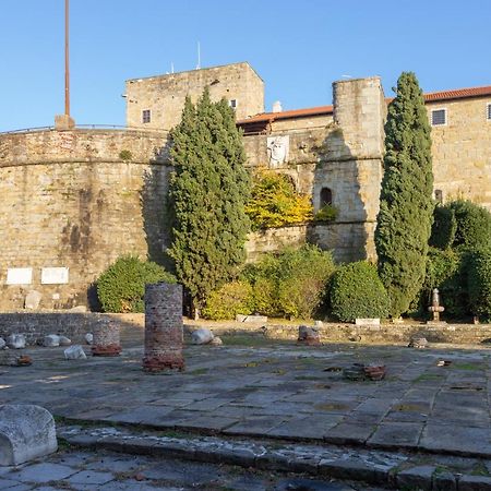 Casa Vacanze Penelope In Centro Storico Triest Zewnętrze zdjęcie