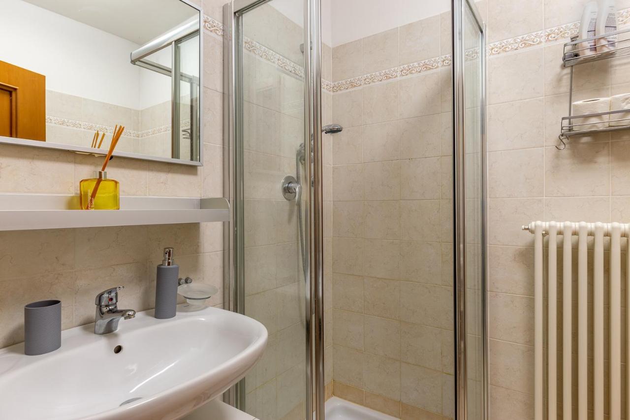 Casa Vacanze Penelope In Centro Storico Triest Zewnętrze zdjęcie
